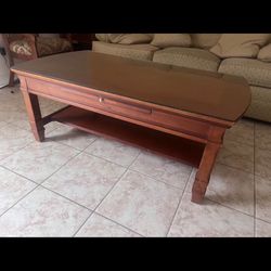 Wood Coffee Table 