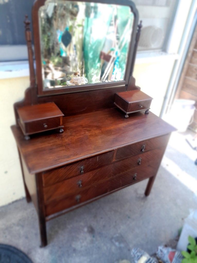 Vintage Antique Furniture