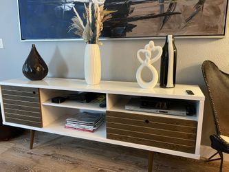 Media Console -modern Minimalist
