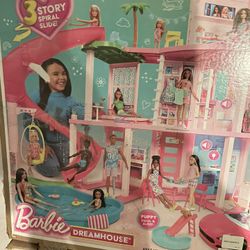 Barbie dream house New In Box 