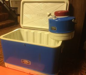 Thermos Cooler & Thermos