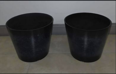 *** NEW LOW PRICE *** PAIR of 15" (Diameter) Blue Resin Planters (2 for $50) @ Lasting Creations