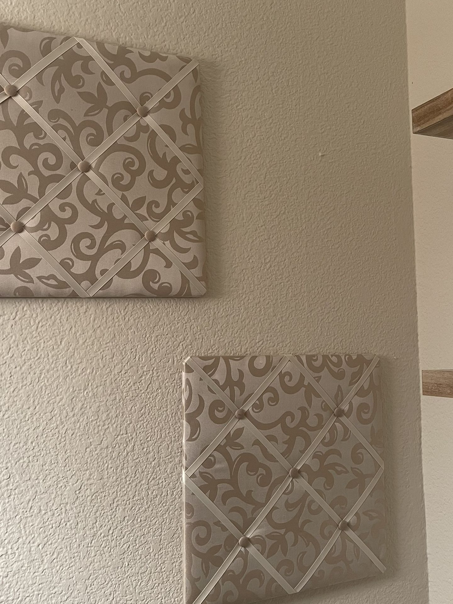 Frencch Memo Board