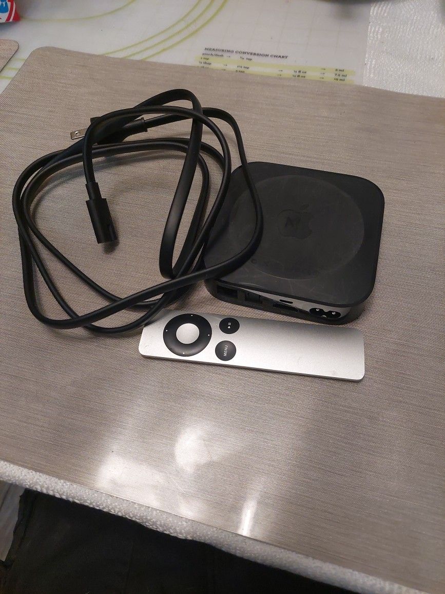 APPLE TV 3rd Generation HD Media Streamer (Model A1469)