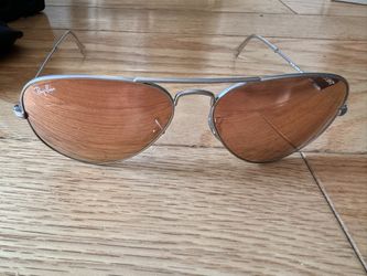 Ray-Ban Aviators Amber