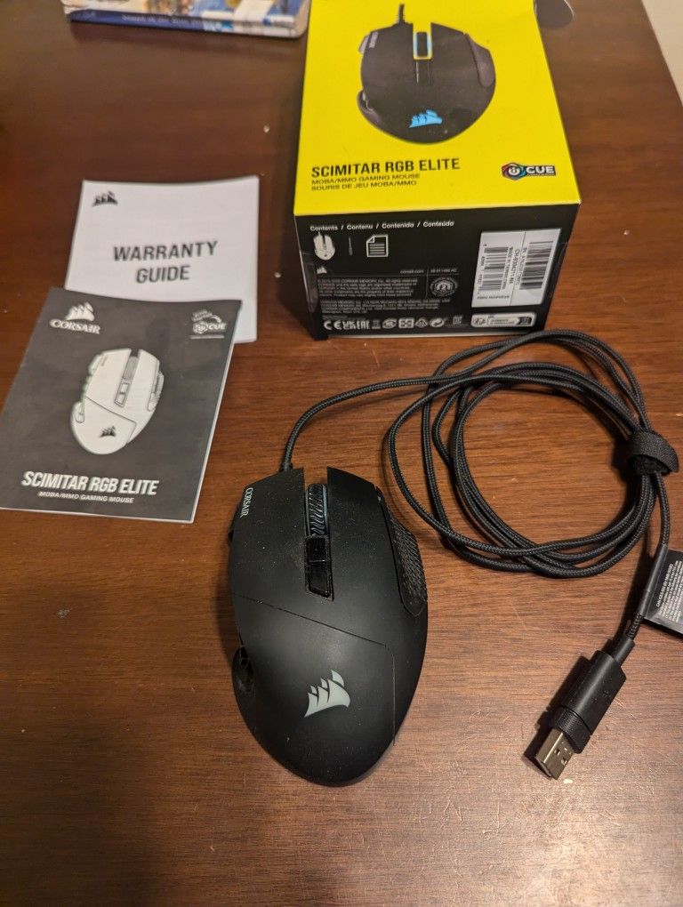 Corsair Scimitar Mouse. 12 Button