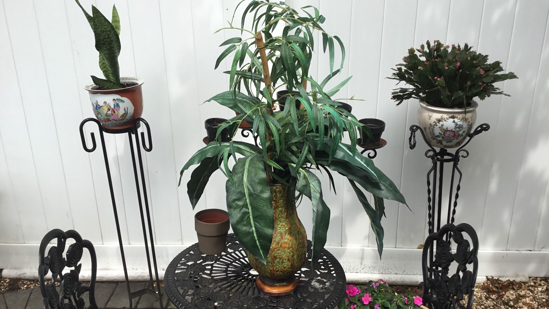 32” Artificial Plant With Metal Base