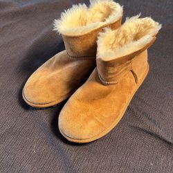 Costco Sheepskin Boots Kids Size 3