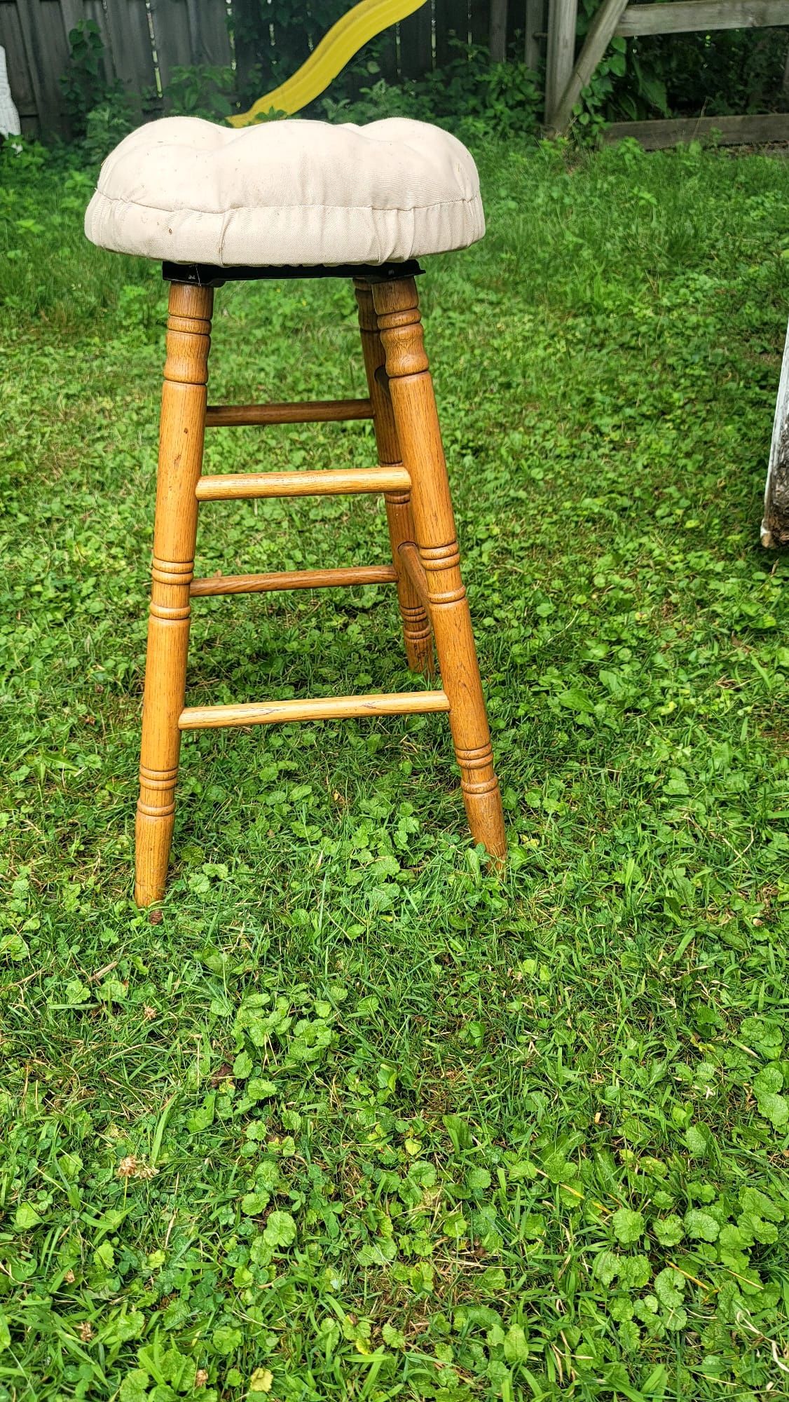 Swivel Stool