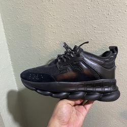VERSAGE BLACK CHAIN REACTION SNEAKERS SIZE 40 (US 8.5-9 )
