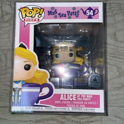 Funko Pop! Rides: Disney - Alice at the Mad Tea Party - Disney Parks (Exclusive)