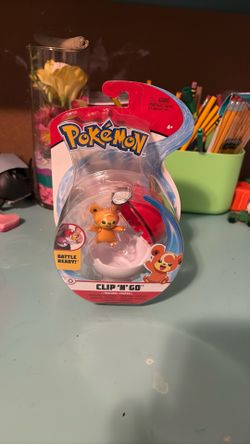 Pokémon Clip N Go Toy - Never Opened