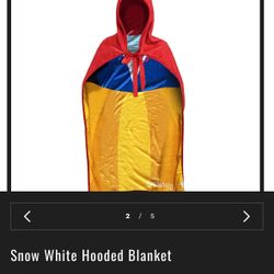 Snow White hooded blanket