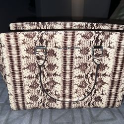 Michael Kors Selma Satchel Purse Brand New With Tags