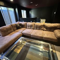 Large Brown Sectional Sofa – Comfortable & Good Condition