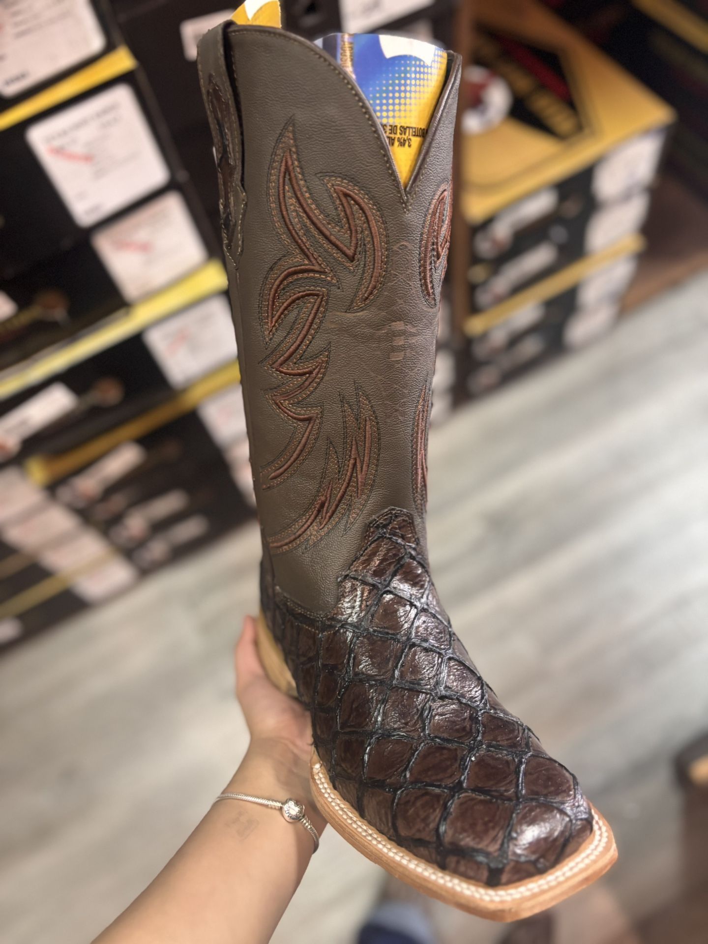 men boots
