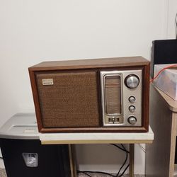 Vintage Sony AM FM Radio 