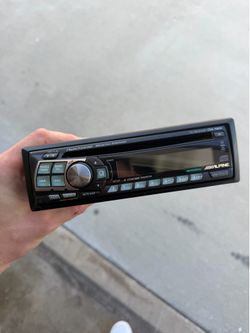 Alpine CDA-9805 Headunit
