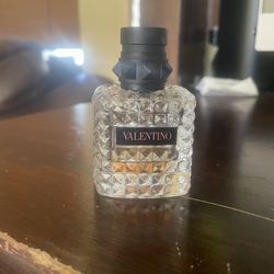 Valentino Uomo Born In Roma