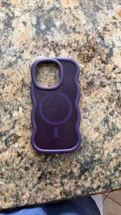 iPhone 14 Pro case