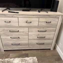 Bellaby Dresser and Nightstand Set