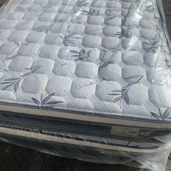 🌟✨Mattress Pillow Top All Sizes ✨🌟 ☑️ 12” inches tall 🟦All sizes 🛏💤 🟩Same day delivery available🚛 🟠Queen sizes $199 🟡Full sizes $179 🟢Twin s