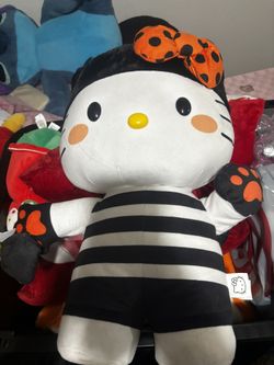 Hello Kitty Halloween Plush