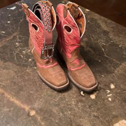 Boots Girl Pink And Belt