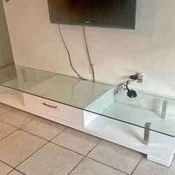 Glass Table (tv Stand)