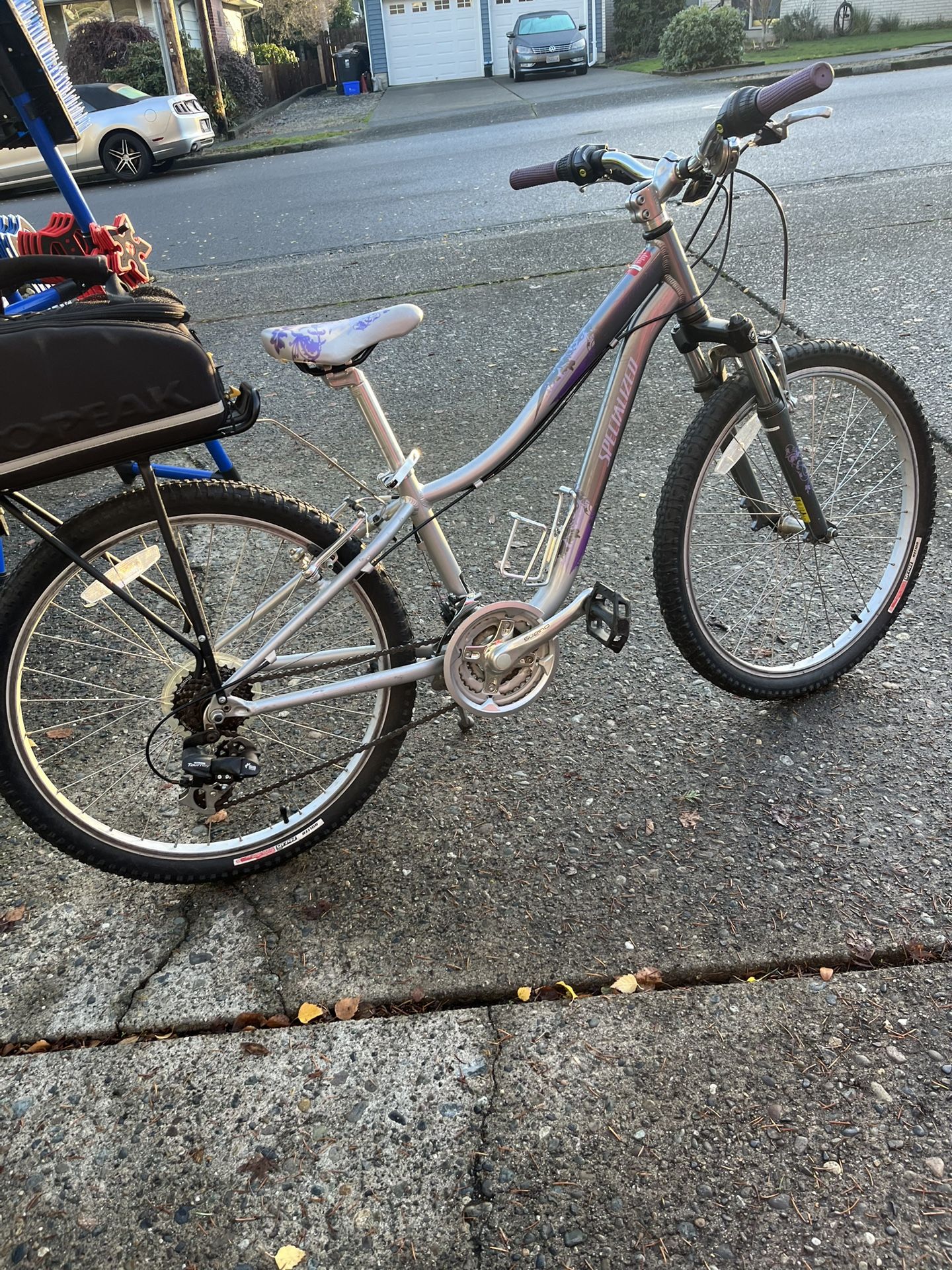 Specialized Hot Rock Girls Bike 