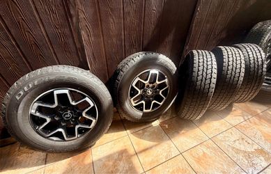2026Tire + 18 Rims  🛞 FORD BRONCO LIKE NEWW