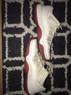 Cherry red Jordan 11’s size 7
