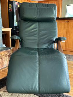 Relax the Back Zero Gravity Chair