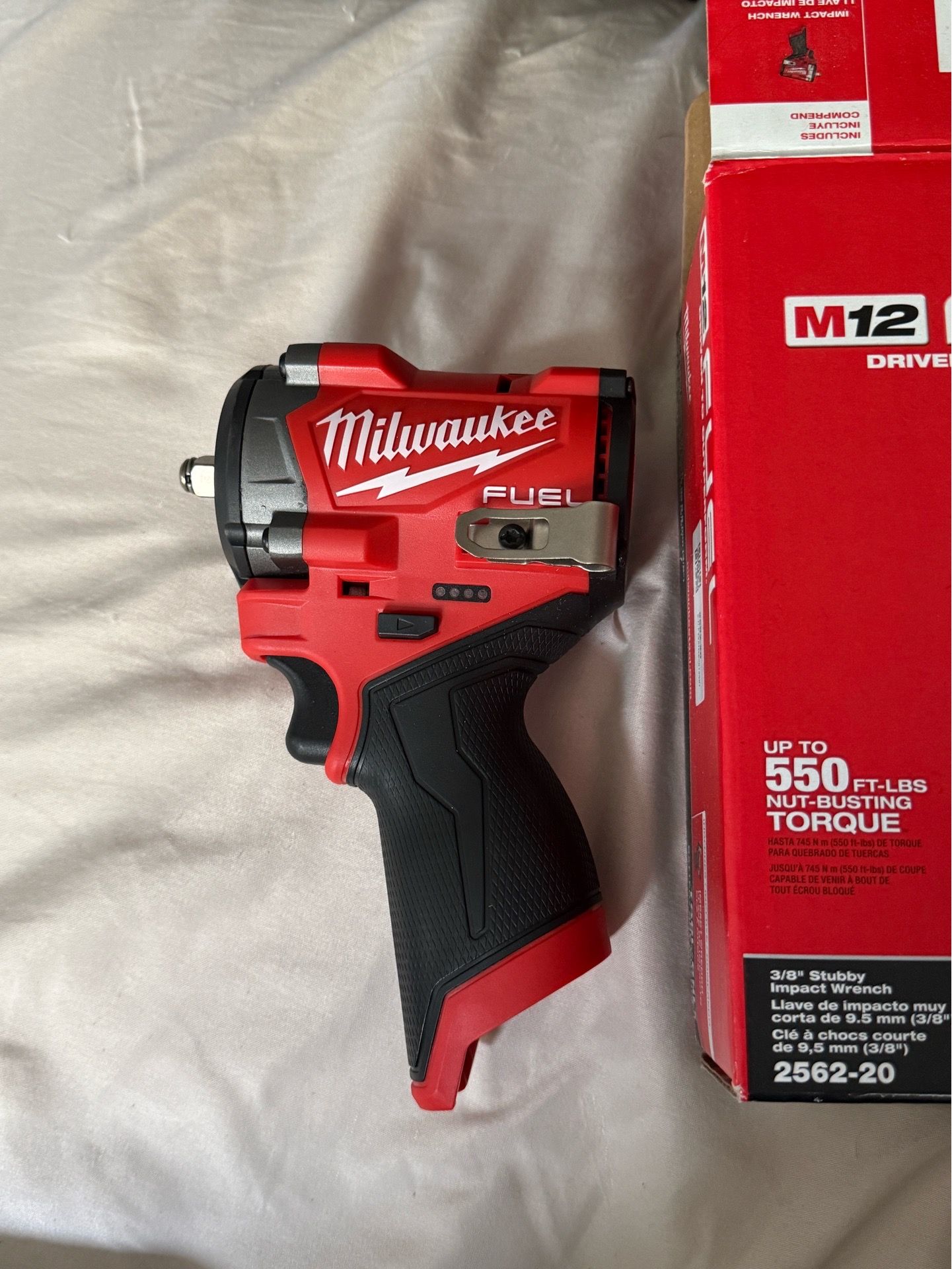 Milwaukee M12 stubby 3/8 550 FT-LBS