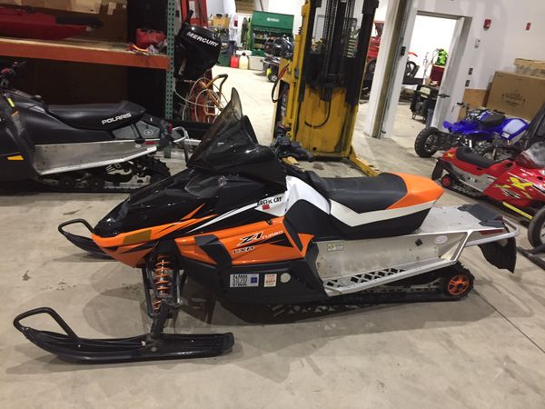 2011 arctic cat z1 turbo lxr electric start reverse 4 stroke 3867 miles will trade