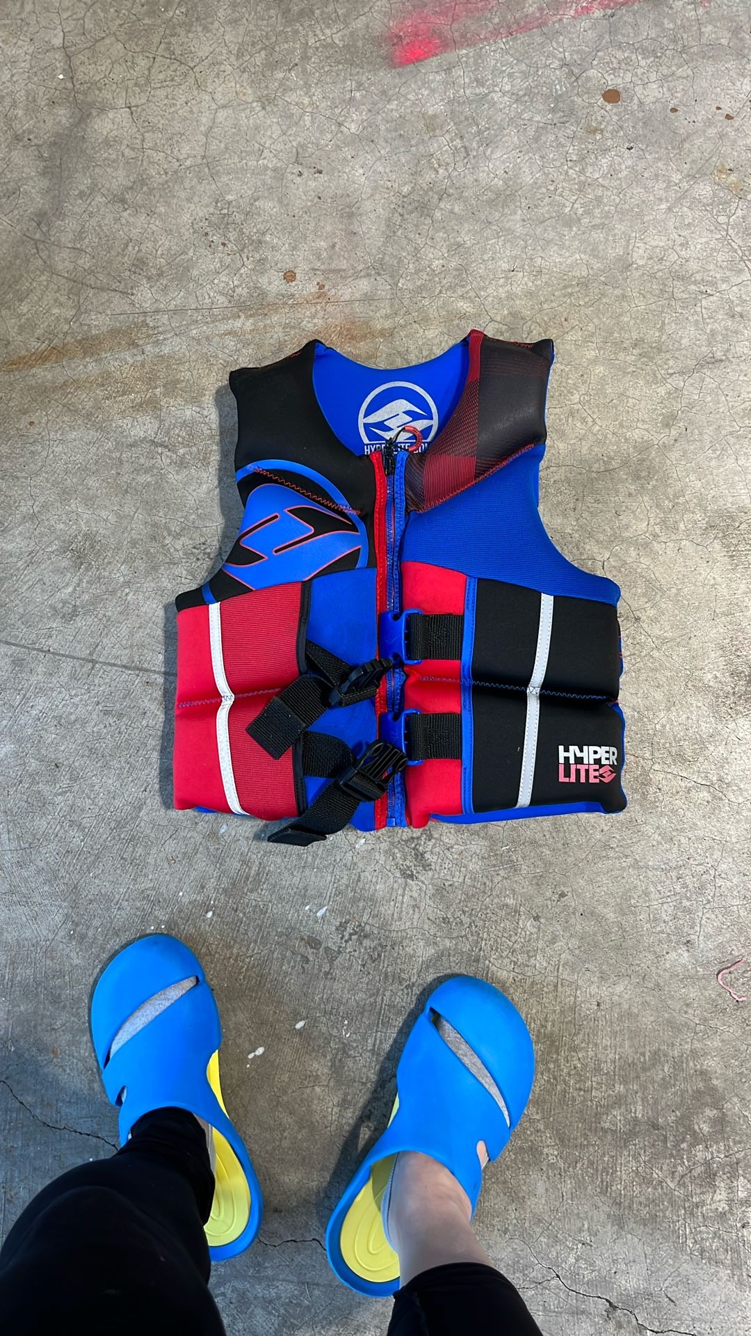 Life jacket With Swim Toys