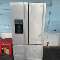 Whirlpool Refrigerator $350