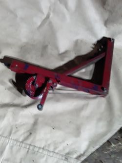 Come'along lift for trailer or truckbed