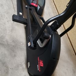 New Balance 10k 9.0 Elliptical 