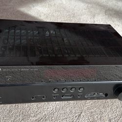 Yamaha Amplifier 