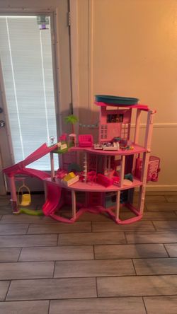 Barbie dream house