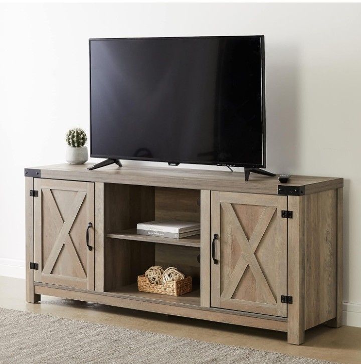 MODERN FARMHOUSE TV STAND