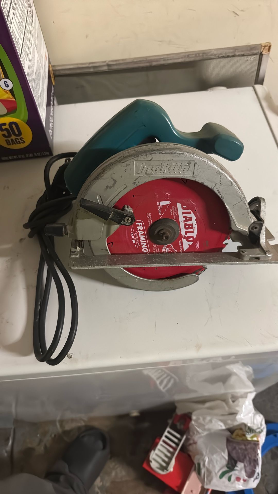 Makita Skillsaw
