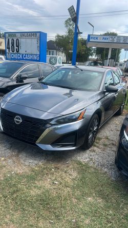 2025 Nissan Altima SV