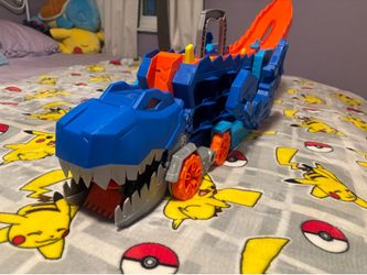 Hot Wheels T Rex transformer hauler