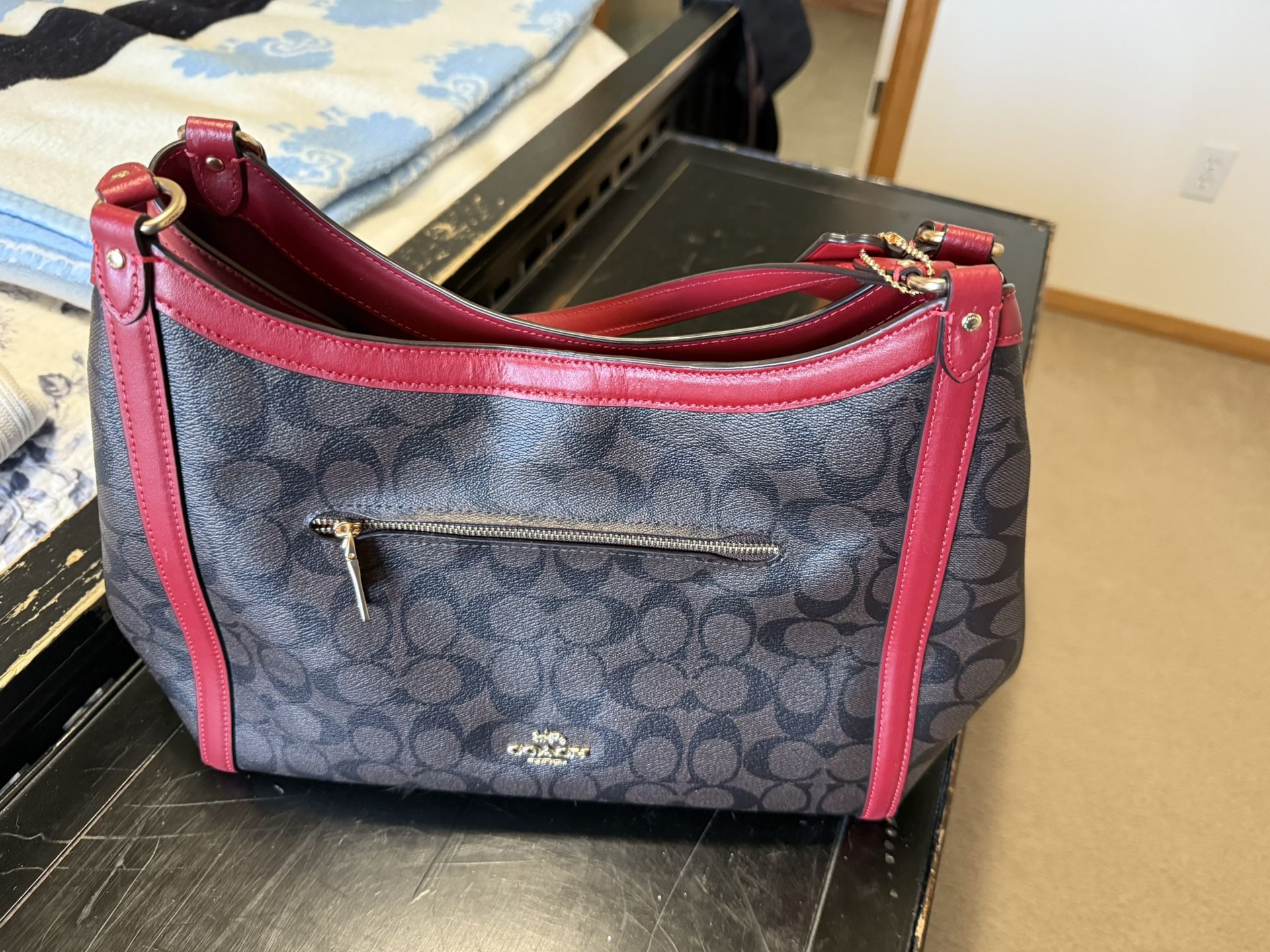 Coach Shoulder Bag - Purse