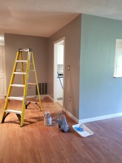 buckets paints