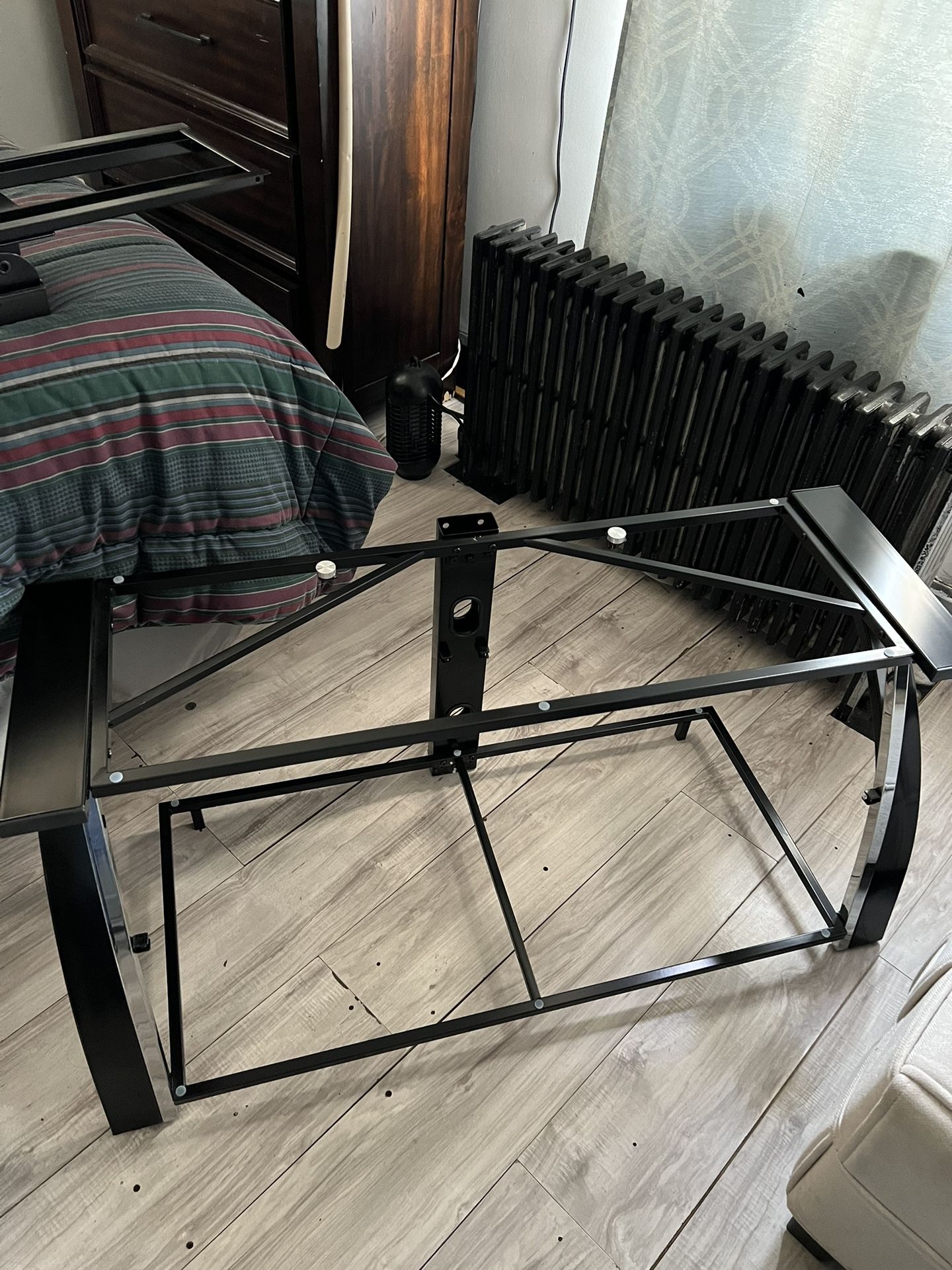 3 Shelves Glass Tv Stand 