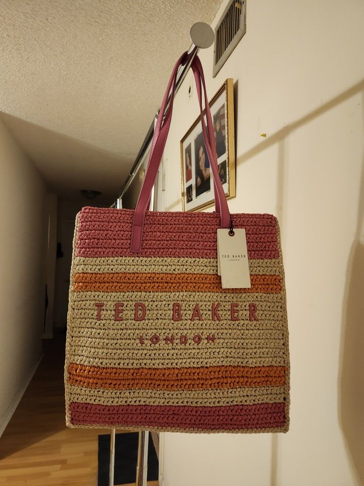 sports HANDBAGS TED BAKER ORIGINAL NEW $45