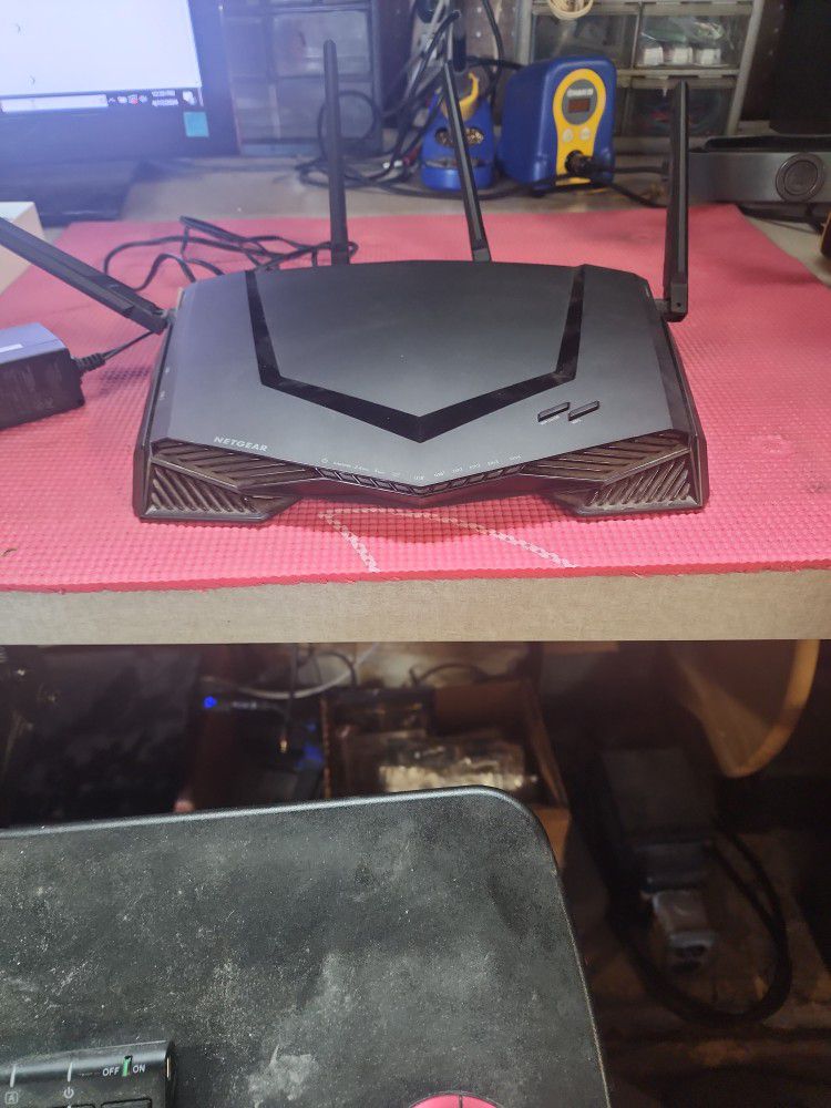 Netgear Nighthawk XR450 Gaming Router